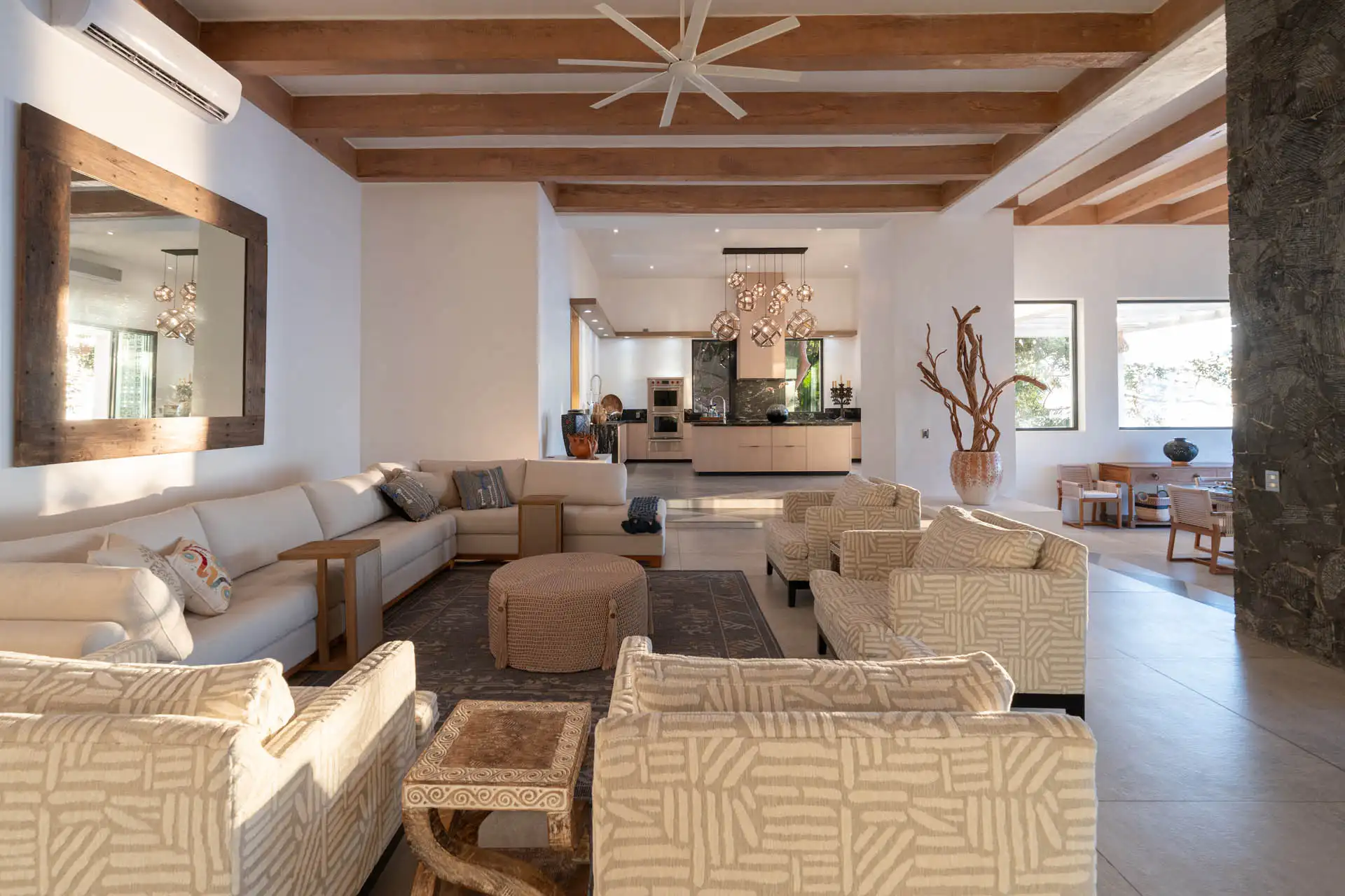 Living_Spaces_AMT01901
