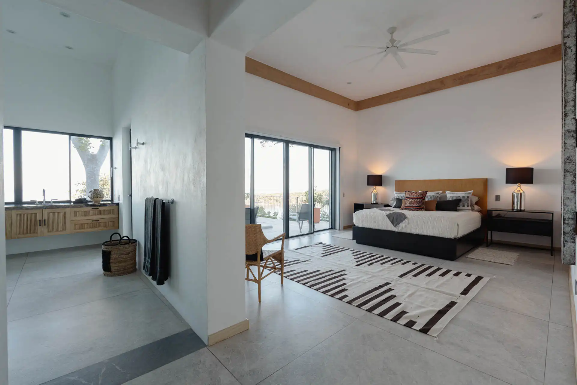 Living_Spaces_AMT07508