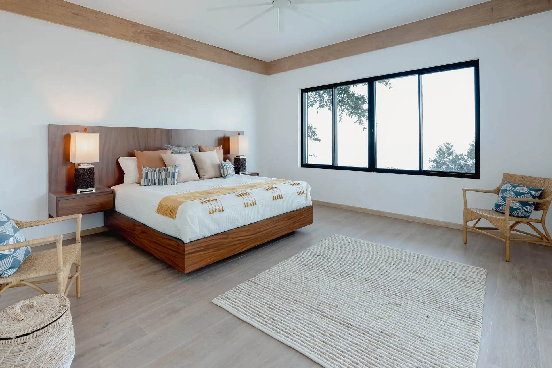 Living_Spaces_AMT08589 copy
