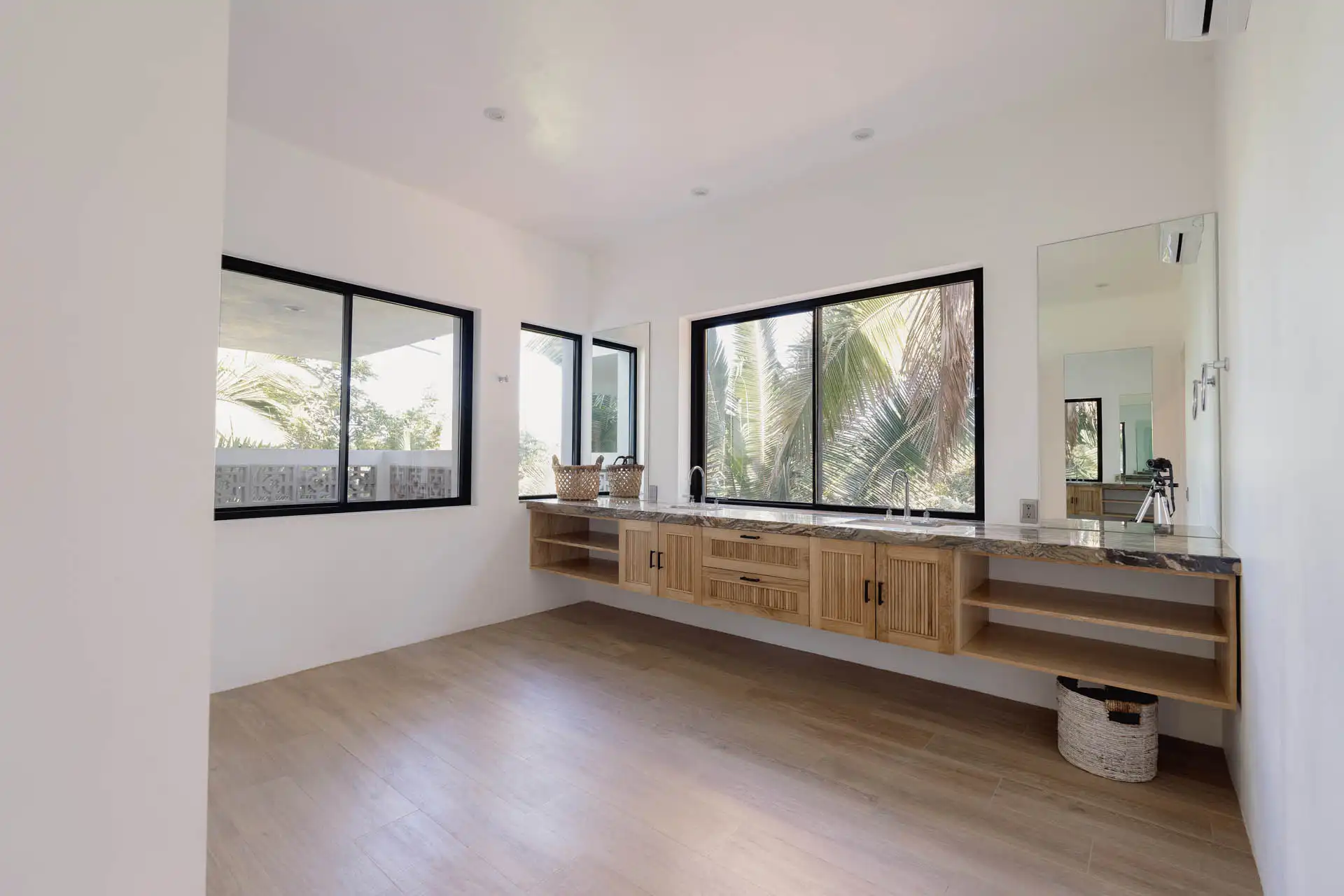Living_Spaces_AMT08986